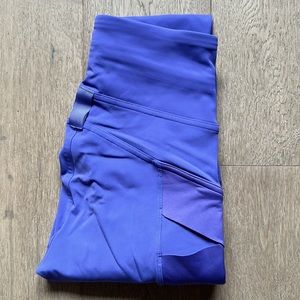 cargo super high rise hiking tight 25" charged indigo size 2 lululemon euc